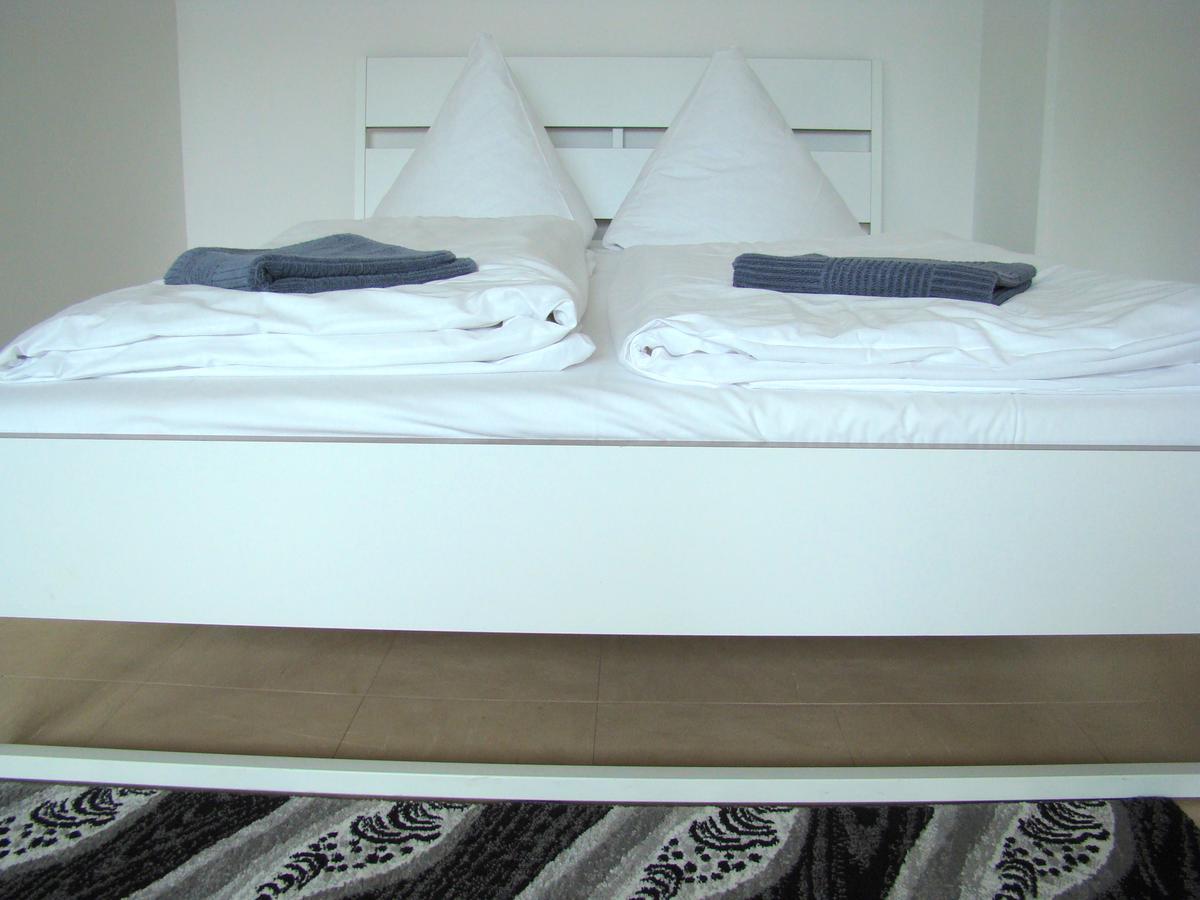 BNB Potsdamer Platz - Rooms&Apartments Berlijn Buitenkant foto